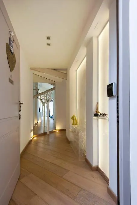 Superwhite Loft&Terrace In Brera Apartment Milan