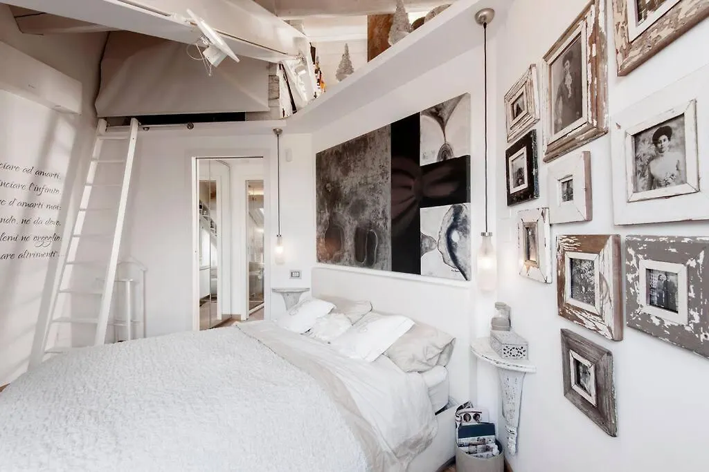 Superwhite Loft&Terrace In Brera Apartment Milan